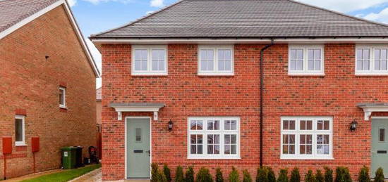 3 bedroom semi-detached house