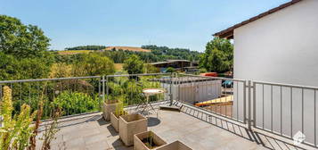 Attraktives Reihmittelhaus mit großer Dachterrasse und Garten – Ihr neues Zuhause wartet auf Sie!