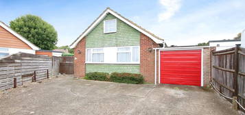 2 bed detached bungalow for sale