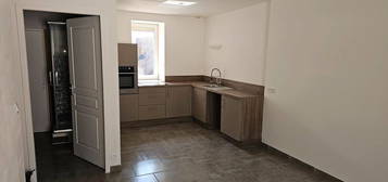 Appartement bourg de contres