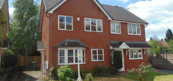 3 bedroom semi-detached house