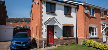 3 bedroom semi-detached house