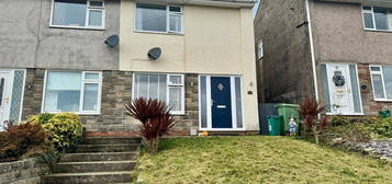 2 bed semi-detached house for sale