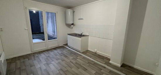 Location appartement de type 2 - 33,69 m² - VALENCIENNES