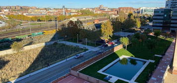 Piso en calle De Ladrillo en Campo Grande - Arco Ladrillo, Valladolid