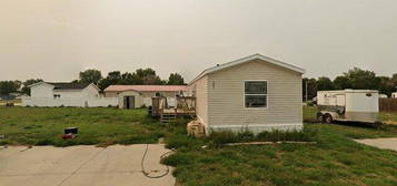 261 Robin St, Lincoln, ND 58504