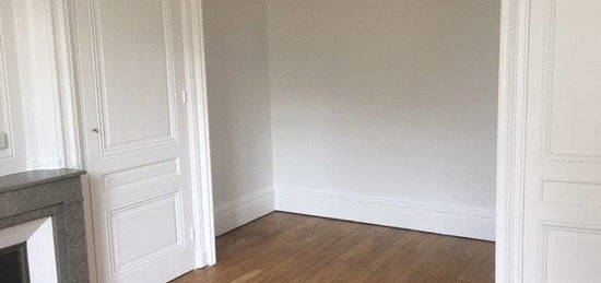 Location appartement 1 pièce 35 m²