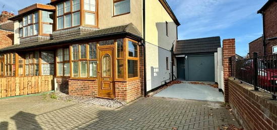 3 bedroom semi-detached house for sale