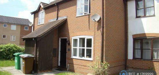 2 bedroom terraced house