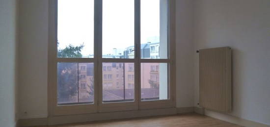 Location appartement 1 pièce 21 m²