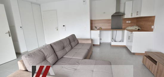 Appartement  à louer, 2 pièces, 1 chambre, 41 m²