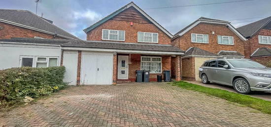 3 bedroom detached house