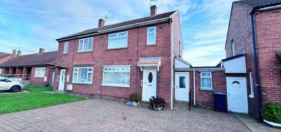 2 bedroom semi-detached house for sale