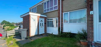 2 bed maisonette for sale