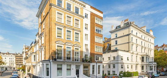 Flat for sale in Elvaston Place, London SW7