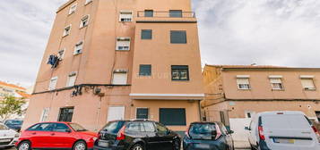 Apartamento T3 Duplex no Prior Velho, Loures!