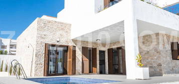 Casa o chalet en venta en Calle Madrid, San Juan de los Terreros