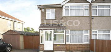 3 bedroom semi-detached house for sale