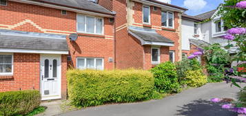 Terraced house to rent in Springfield Road, Guildford GU1