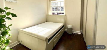 1 bedroom flat share