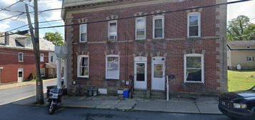 700-704 Pennsylvania Ave, Bangor, PA 18013