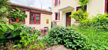 Maison ancienne 2 étages  à vendre, 5 pièces, 3 chambres, 105 m²