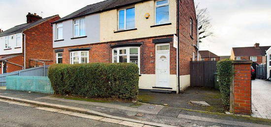 3 bedroom semi-detached house for sale