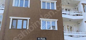 EMLAX'TAN MİLLET BAHÇESİ YANINDA SATILIK 3+1 DAİRE