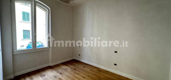 Trilocale viale Giovanni Verga, Coverciano, Firenze