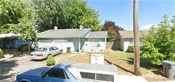 403 and 405 S 49th Pl, Springfield, OR 97478