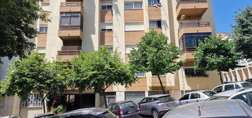 Apartamento T3 em Oeiras