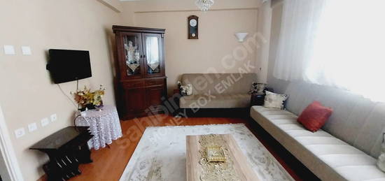 TURGUR REİS CADDESİ ÜZERİ BAKIMLI 2+1 SATILIK DAİRE