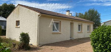 Maison Poiroux 4 pièce(s) 106 m2