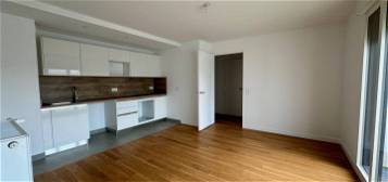 Appartement  à louer, 3 pièces, 2 chambres, 53 m²