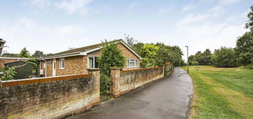 Bungalow for sale in Hardwell Close, Wantage OX12