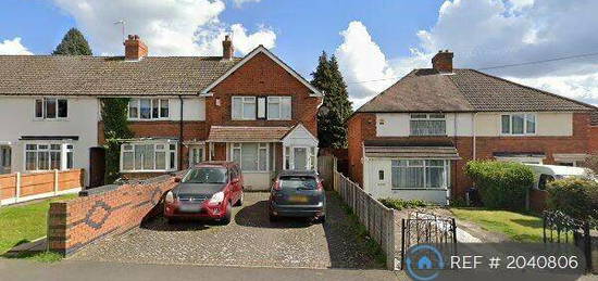 3 bedroom semi-detached house