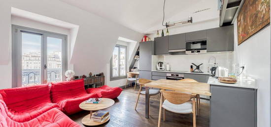 Appartement 2 pièces 34m2 - 6ème & Dernier étage RUE DE LA POMPE / PASSY / GEORGES MANDEL Bien unique, coup de coeur assuré