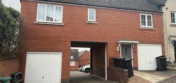 Flat to rent in Slate Lane, Nuneaton CV10