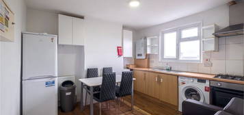 2 bed flat to rent