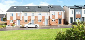 Town house for sale in Chadwick Place, Graven Hill, Bicester, Oxfordshire OX25