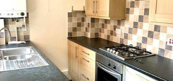 2 bedroom terraced house