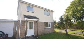 Detached house to rent in Moorfield Road, Pool, Redruth TR15