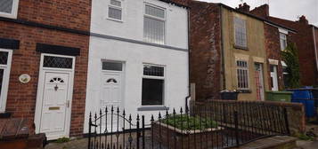 3 bed terraced house for sale