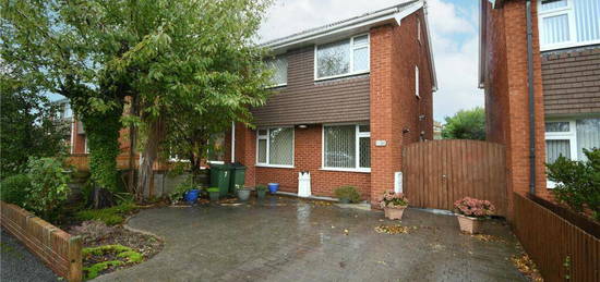 4 bedroom semi-detached house for sale