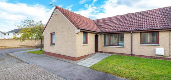 2 bedroom semi-detached bungalow for sale