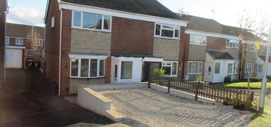 3 bedroom semi-detached house