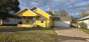 1213 E  McLeod Ave, Sapulpa, OK 74066