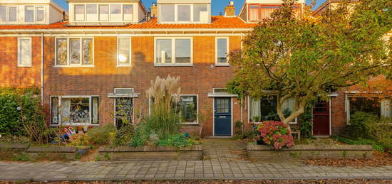 Gibraltarstraat 32