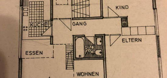 Gepflegte 4-Zimmer-Maisonette-Wohnung mit Balkon in Kirchheim unter Teck