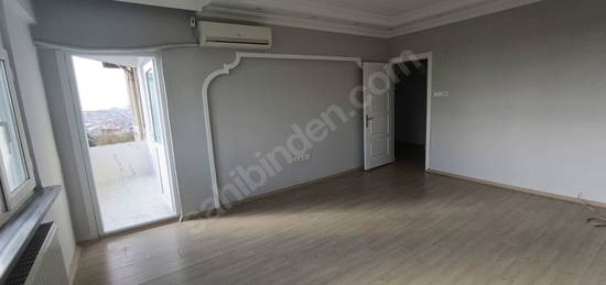 TOYAP YAPIDAN ÖĞRETMENLER SİTESİNDE KİRALIK 120M2 MASRAFSIZ 3+1